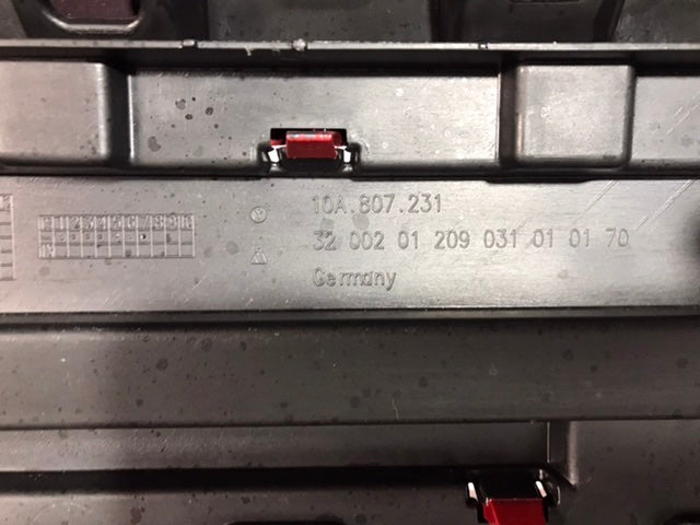 Volkswagen ID.3 ID3 2019 - Front Bumper with parking sensor holes used Genuine OEM: 10A807221, 3200101209