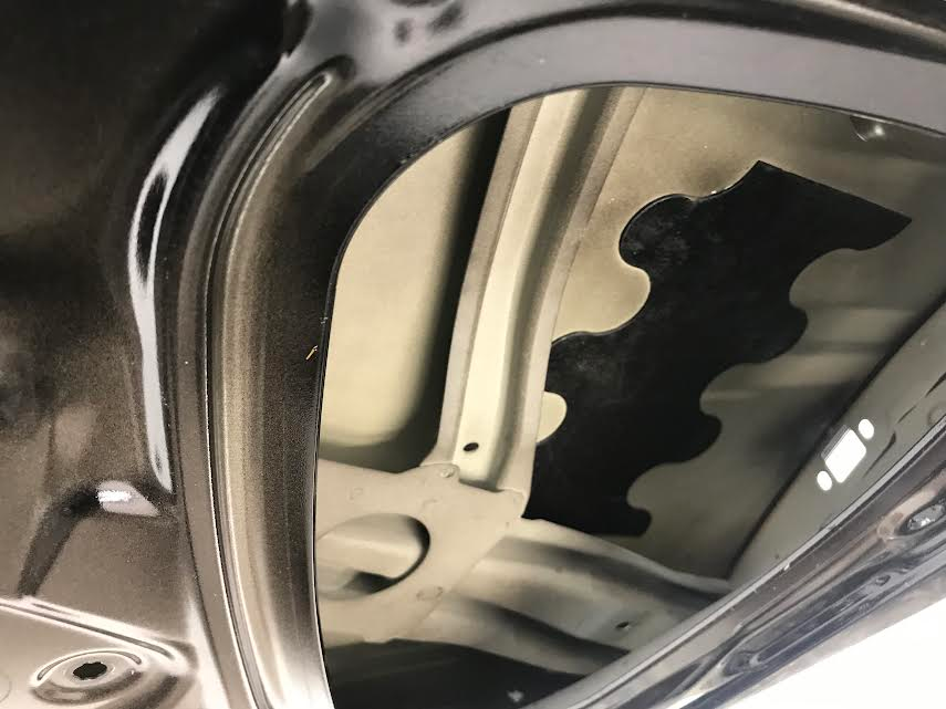 SKODA Kamiq  2019-2023 Front Right Door 658831602 ( used with defect )