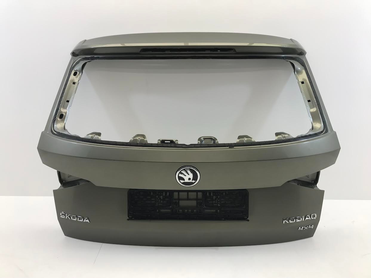 SKODA Kodiaq I 2017-2024 Bootlid Rear Boot 565827159 ( with defect )