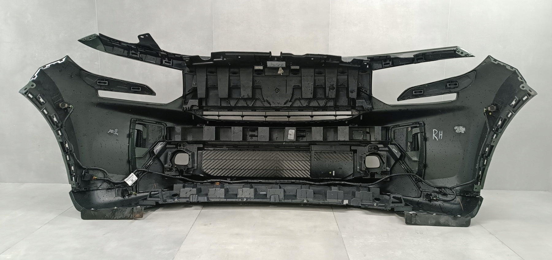 Front Bumper for Citroen C3 e-C3 Aircross II 24- / with wiring harness + PDC