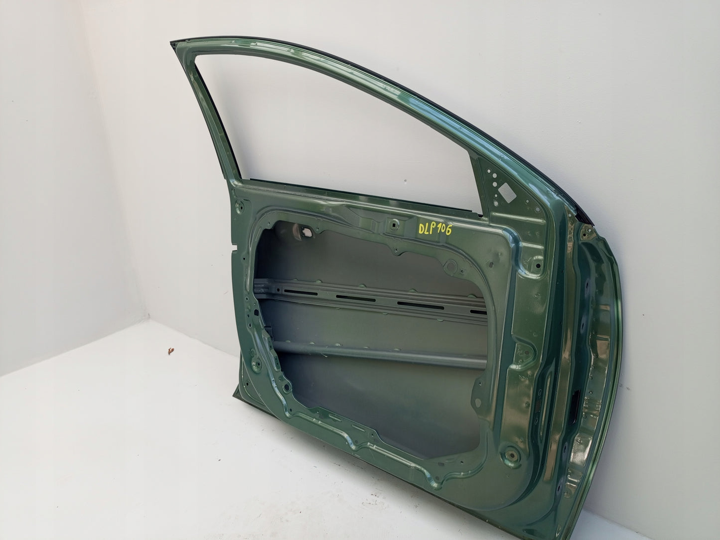 KIA CEED III 3 2018- FRONT LEFT DOOR