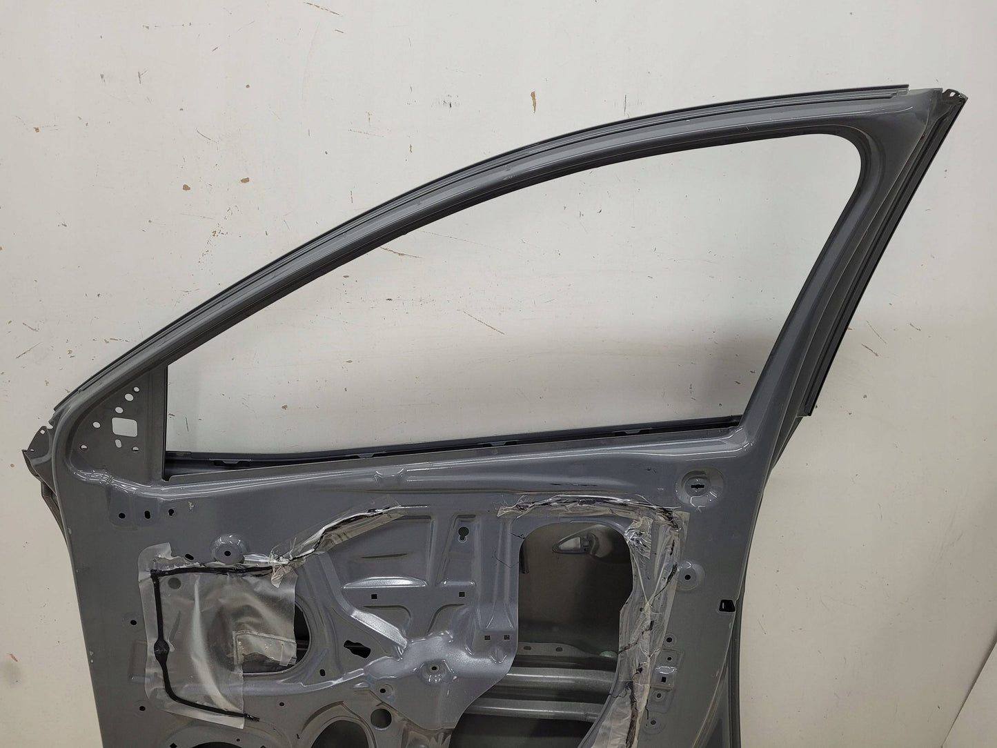 HYUNDAI TUCSON IV 20- FRONT RIGHT DOOR