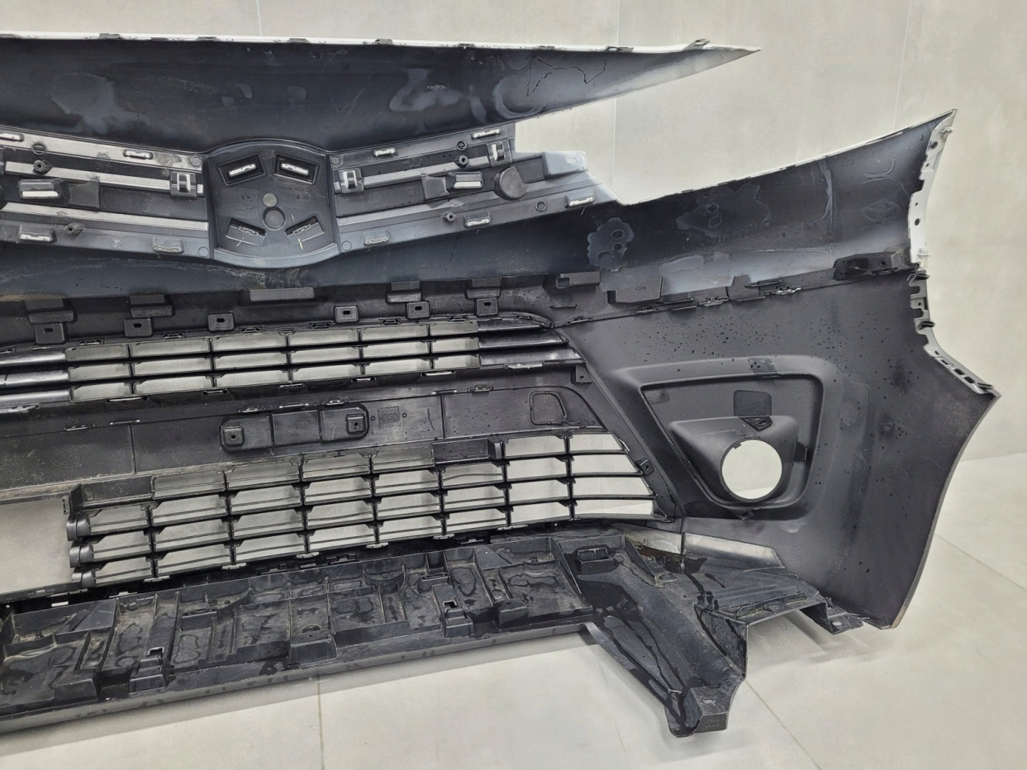 Toyota ProAce 2 II Front Bumper 2016-