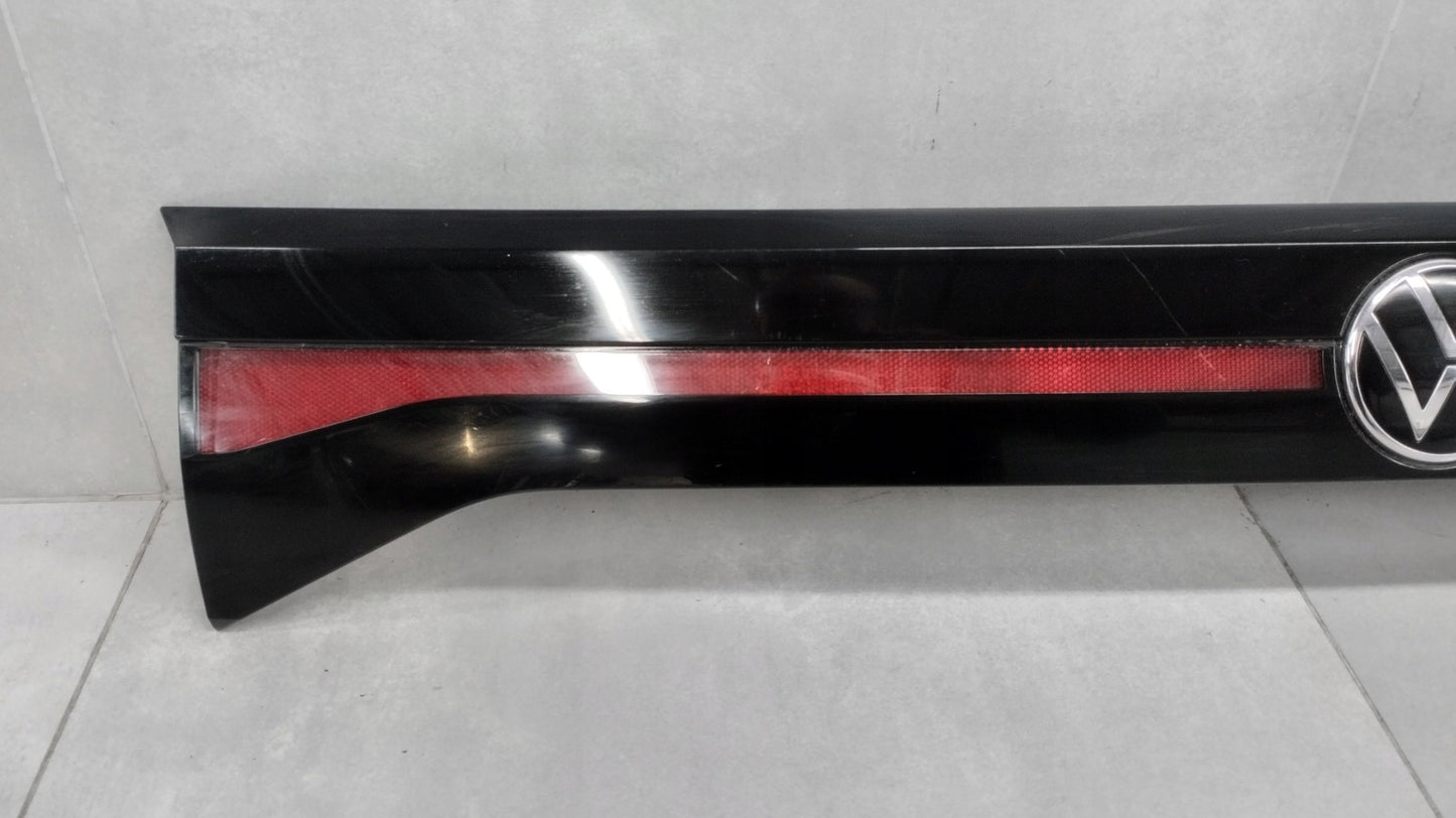 REAR TAILGATE LIGHT FOR VW T-CROSS 2GM 2GM827577