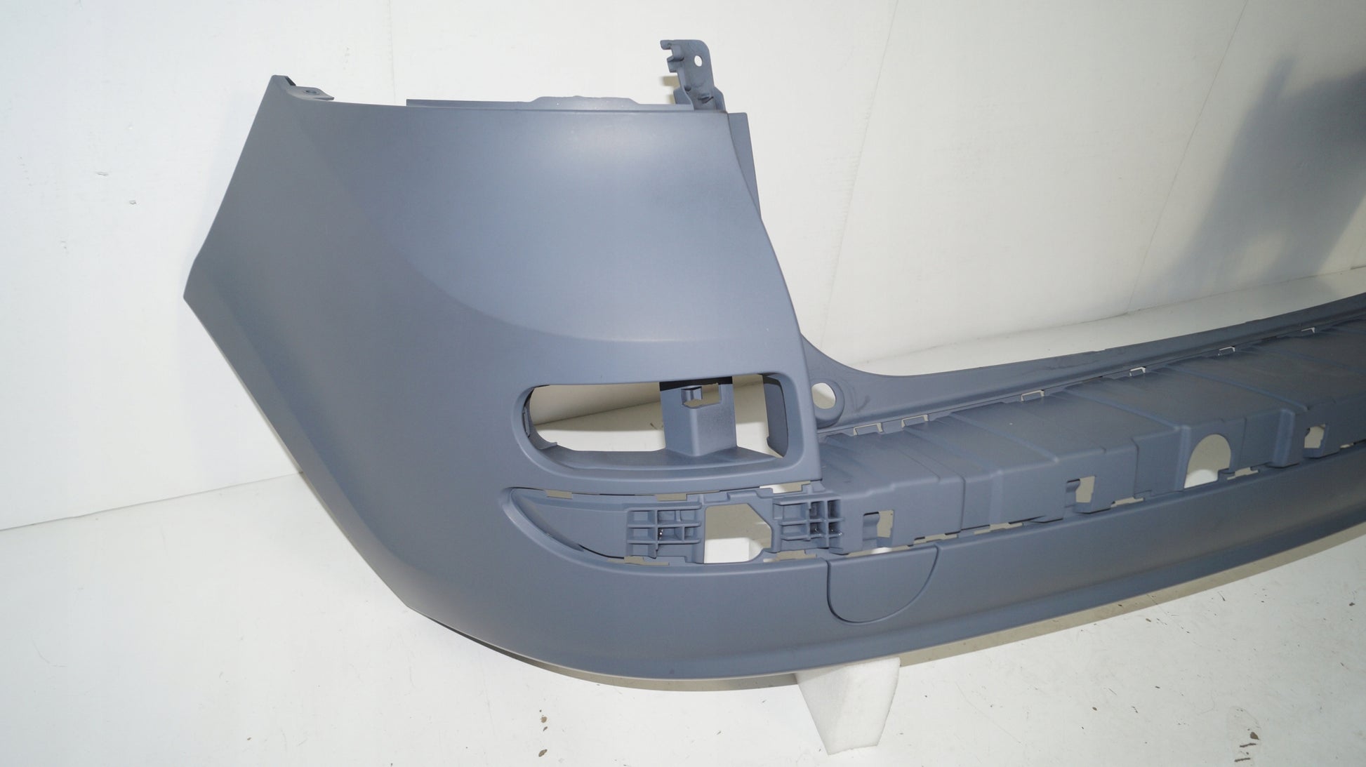 CLIO III 3 KOMBI NEW REAR BUMPER ORIGINAL