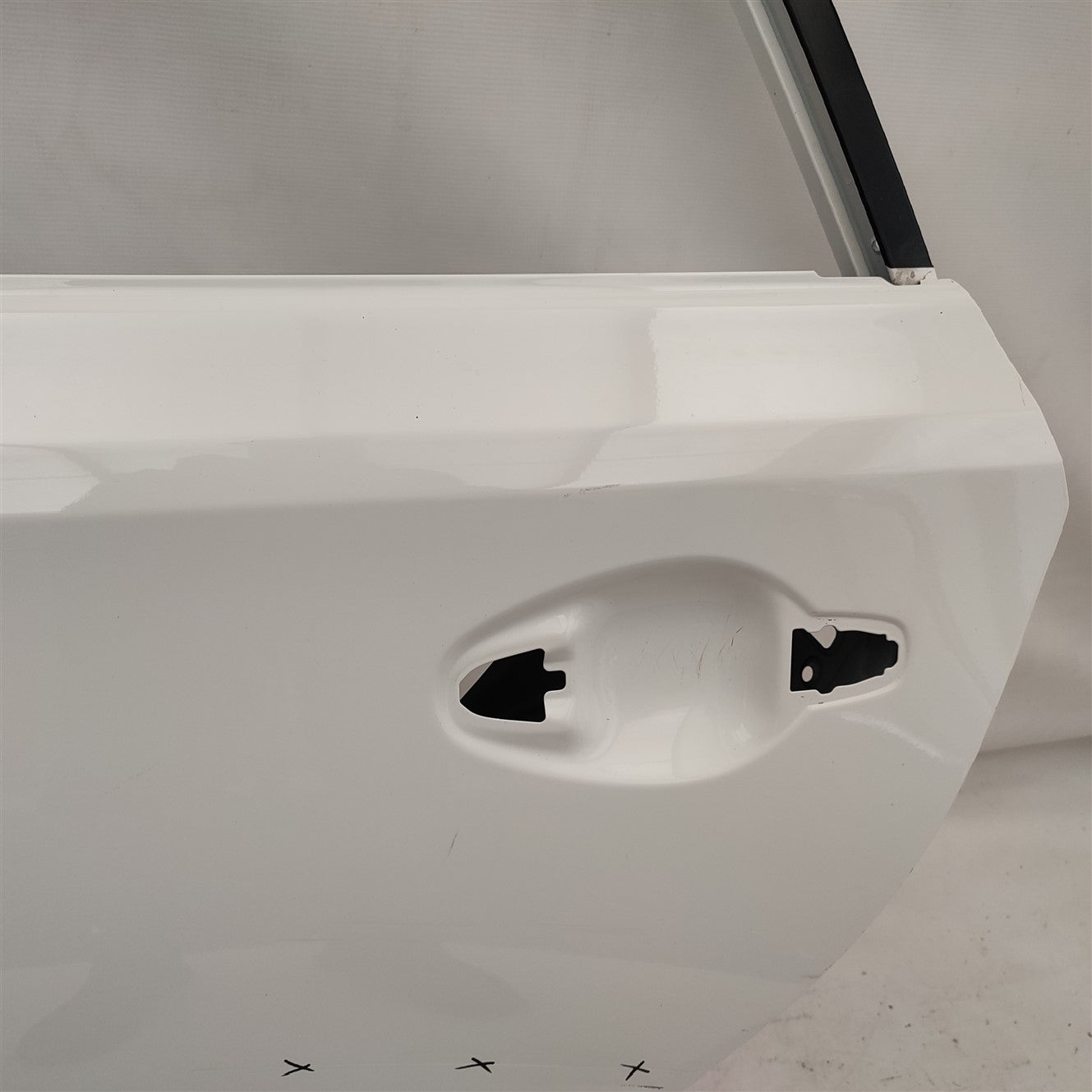 REAR LEFT DOOR TOYOTA AURIS II 2 HB