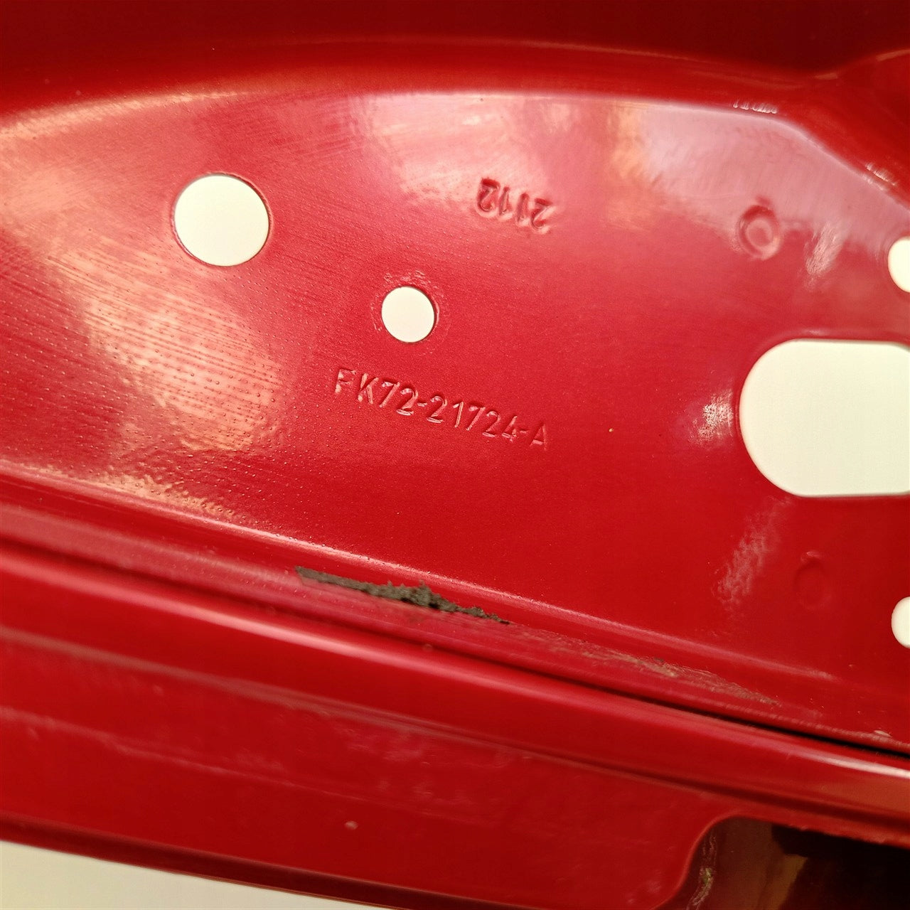 RIGHT FRONT DOOR LAND ROVER DISCOVERY L550 FK72-21724-A