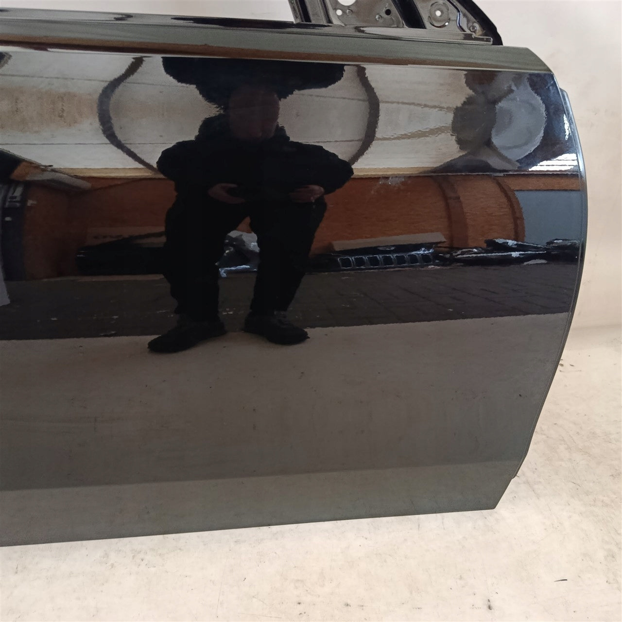 MERCEDES C 206 W206 A2067228000 RIGHT FRONT DOOR