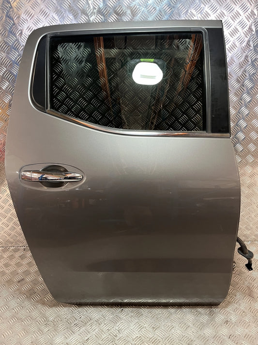 RIGHT REAR DOOR NISSAN NAVARA NP300 D23 15- K51