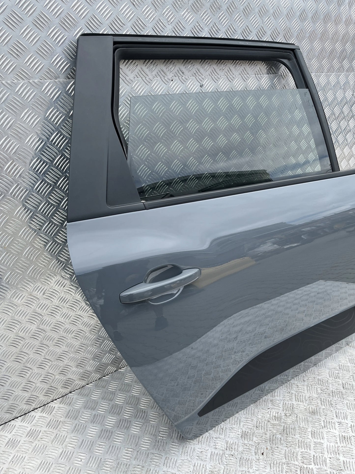 REAR RIGHT DOOR DACIA JOGGER 22- OVKPW