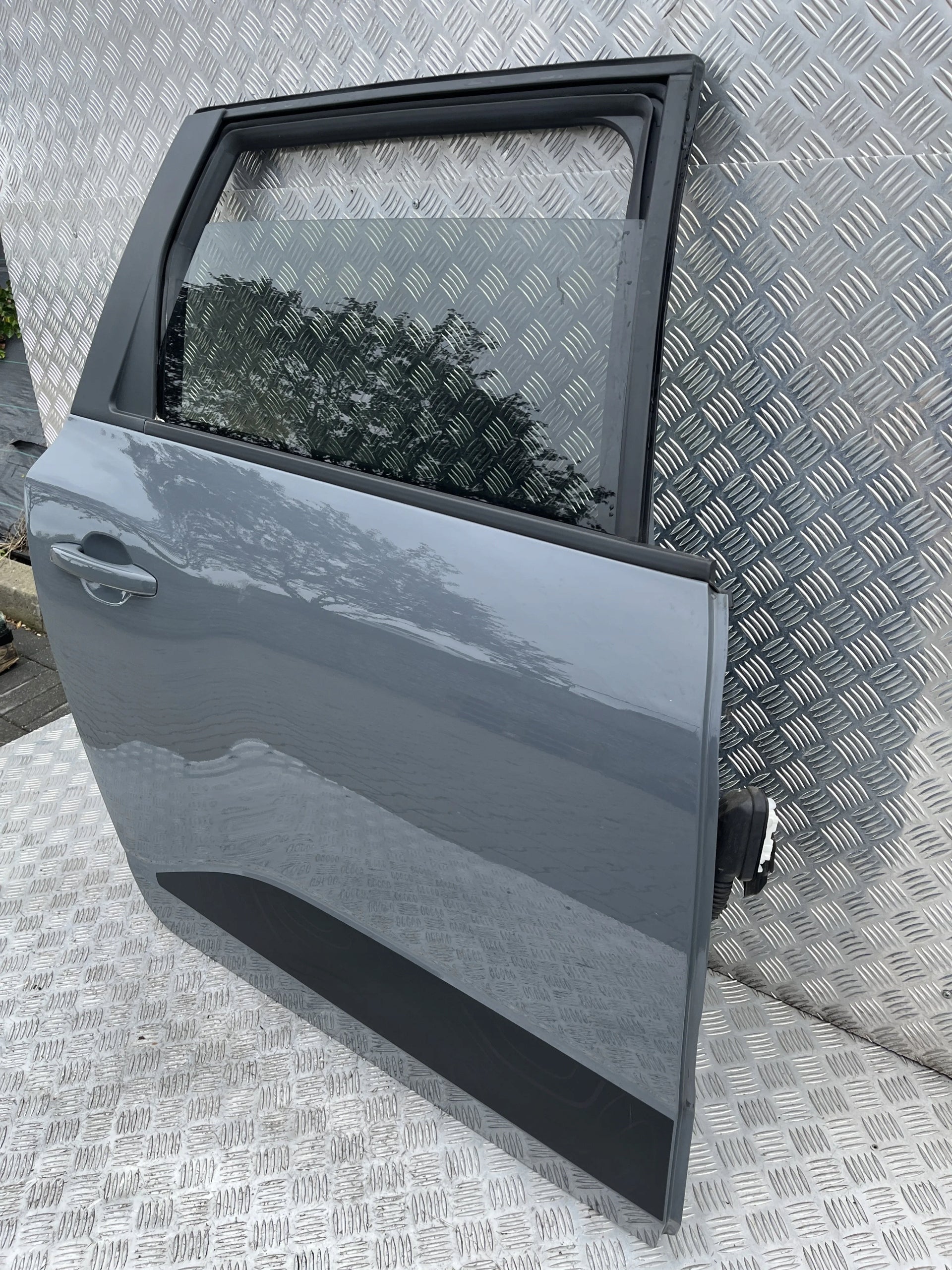 REAR RIGHT DOOR DACIA JOGGER 22- OVKPW