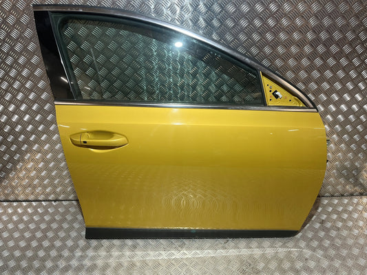 FRONT RIGHT DOOR KIA XCEED 19- YQM YQ