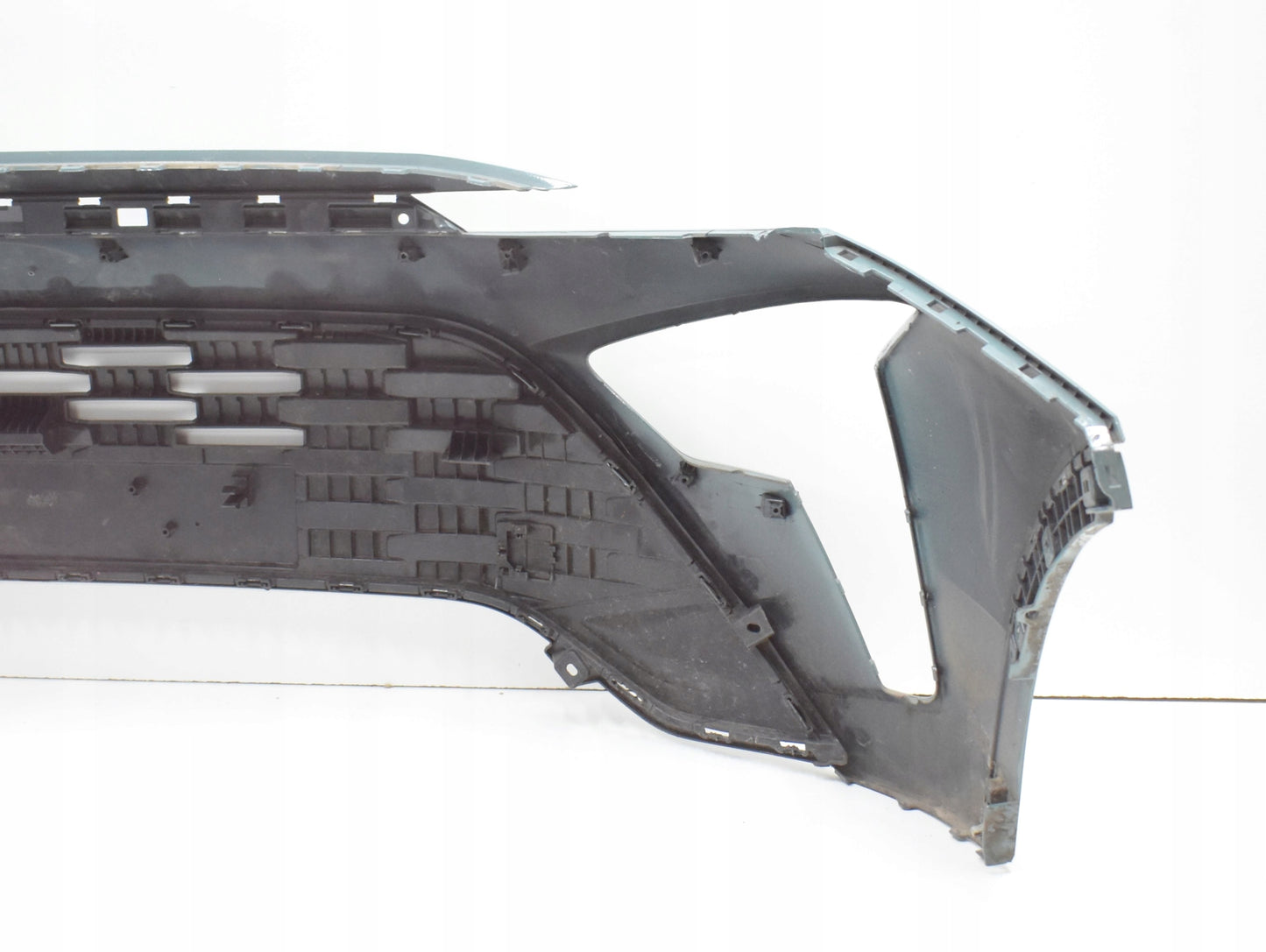 HYUNDAI BAYON Original Front Bumper + Grille