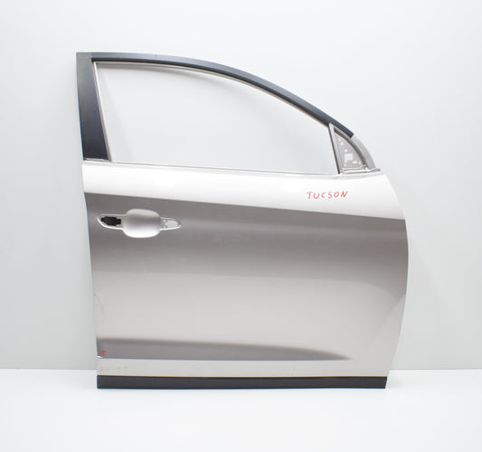 HYUNDAI TUCSON III Right Front Door Original
