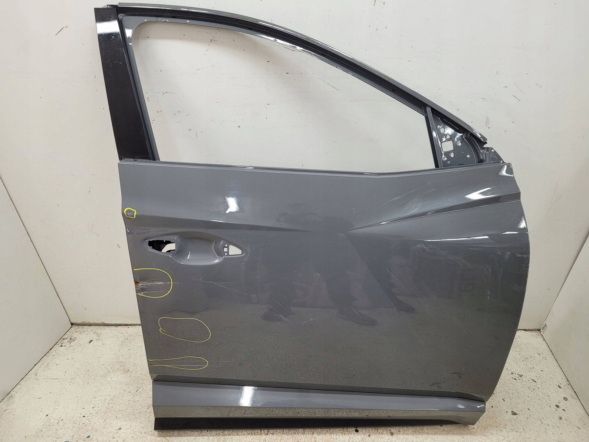 HYUNDAI TUCSON IV 20- FRONT RIGHT DOOR