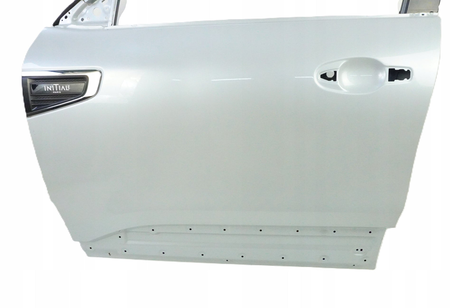 KOLEOS II 2-DOOR LEFT FRONT DOOR PEARL WHITE TEQNC INITIALE