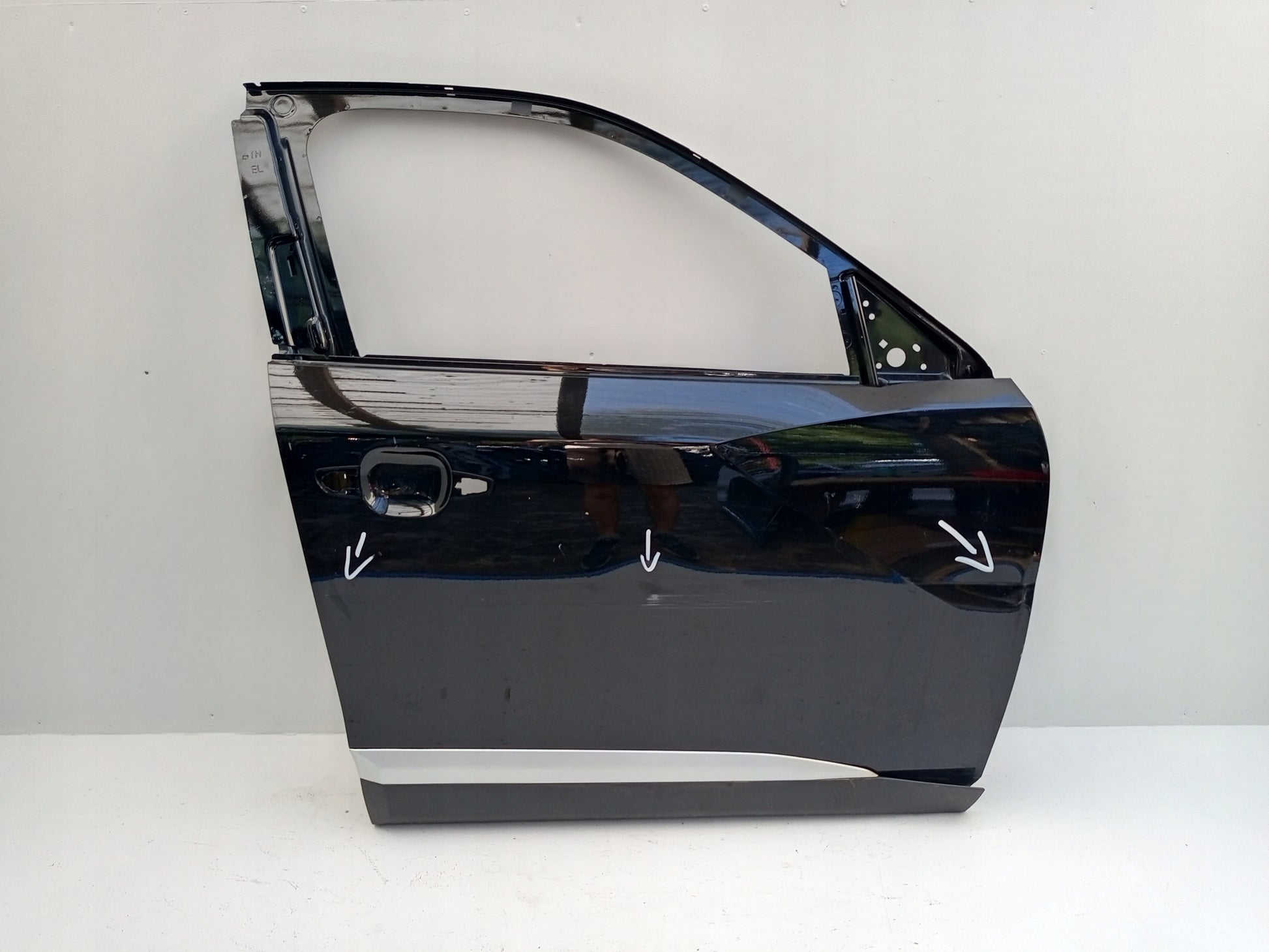 PEUGEOT 2008 II 2 2019- FRONT RIGHT DOOR