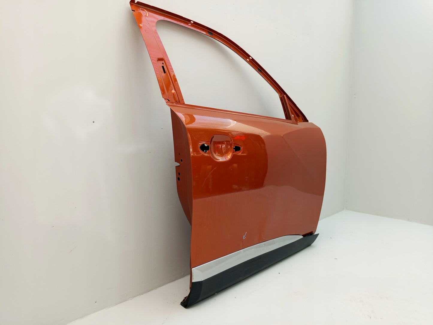 PEUGEOT 2008 II 2 2019- FRONT RIGHT DOOR