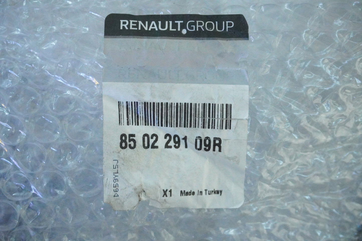 RENAULT CLIO V 5 19- BRAND NEW REAR BUMPER 6 PDC ORIGINAL