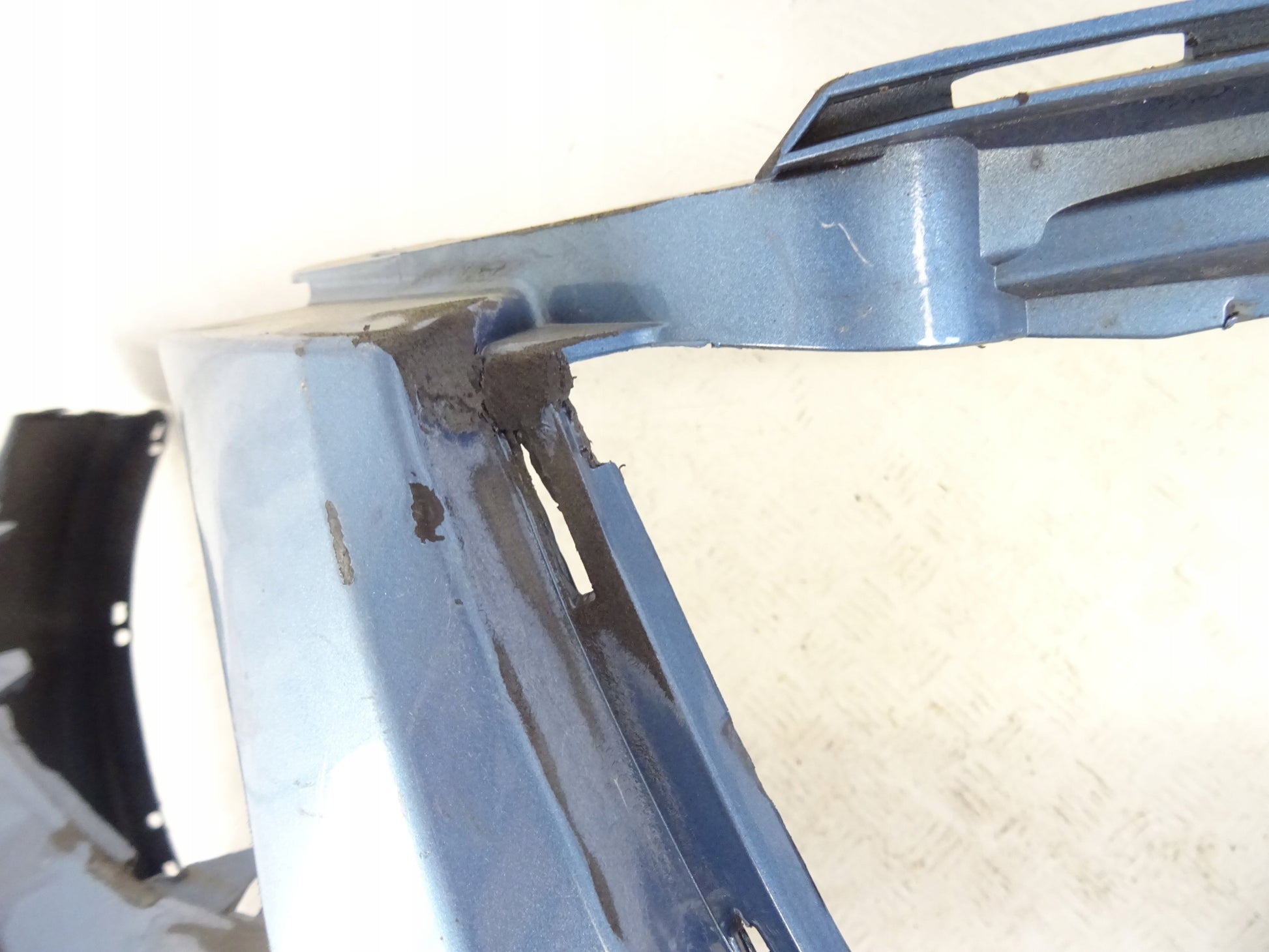 VOLVO XC60 LIFT R-DESIGN FRONT BUMPER