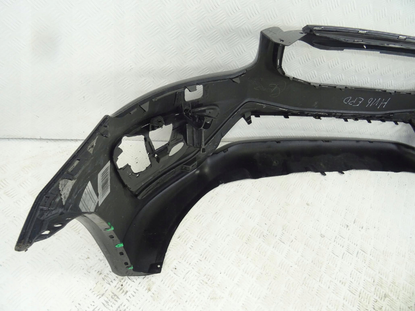 Volvo XC60 R-Design LIFT Front Bumper