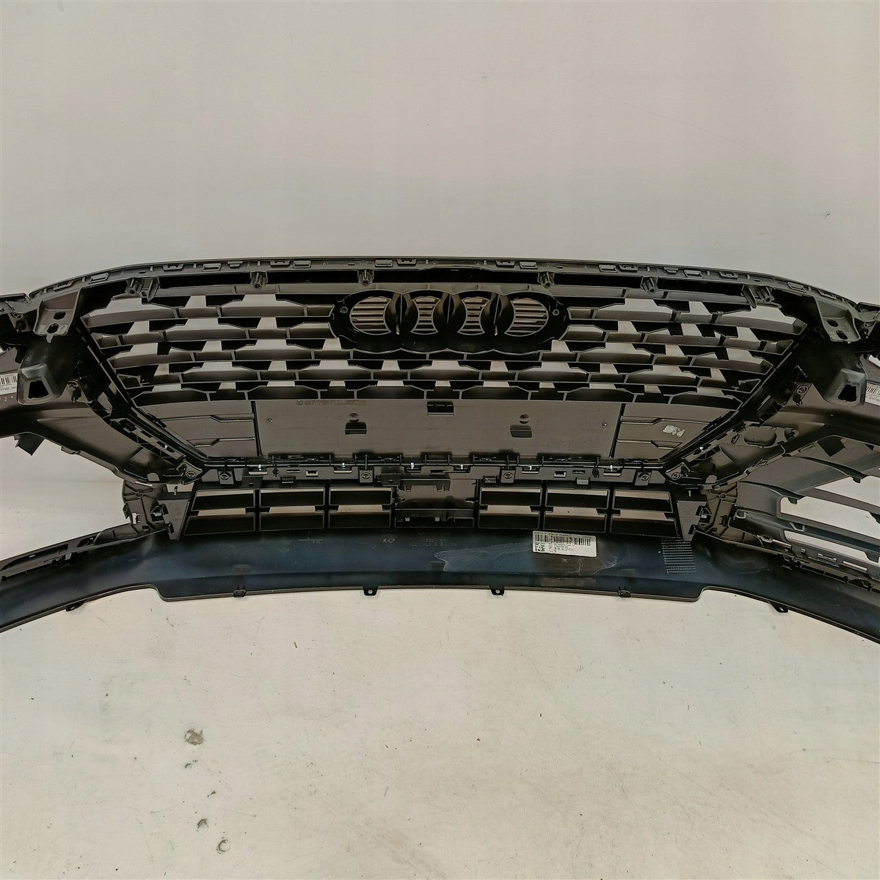 AUDI Q2 S LINE 81A 81A807438A FRONT BUMPER