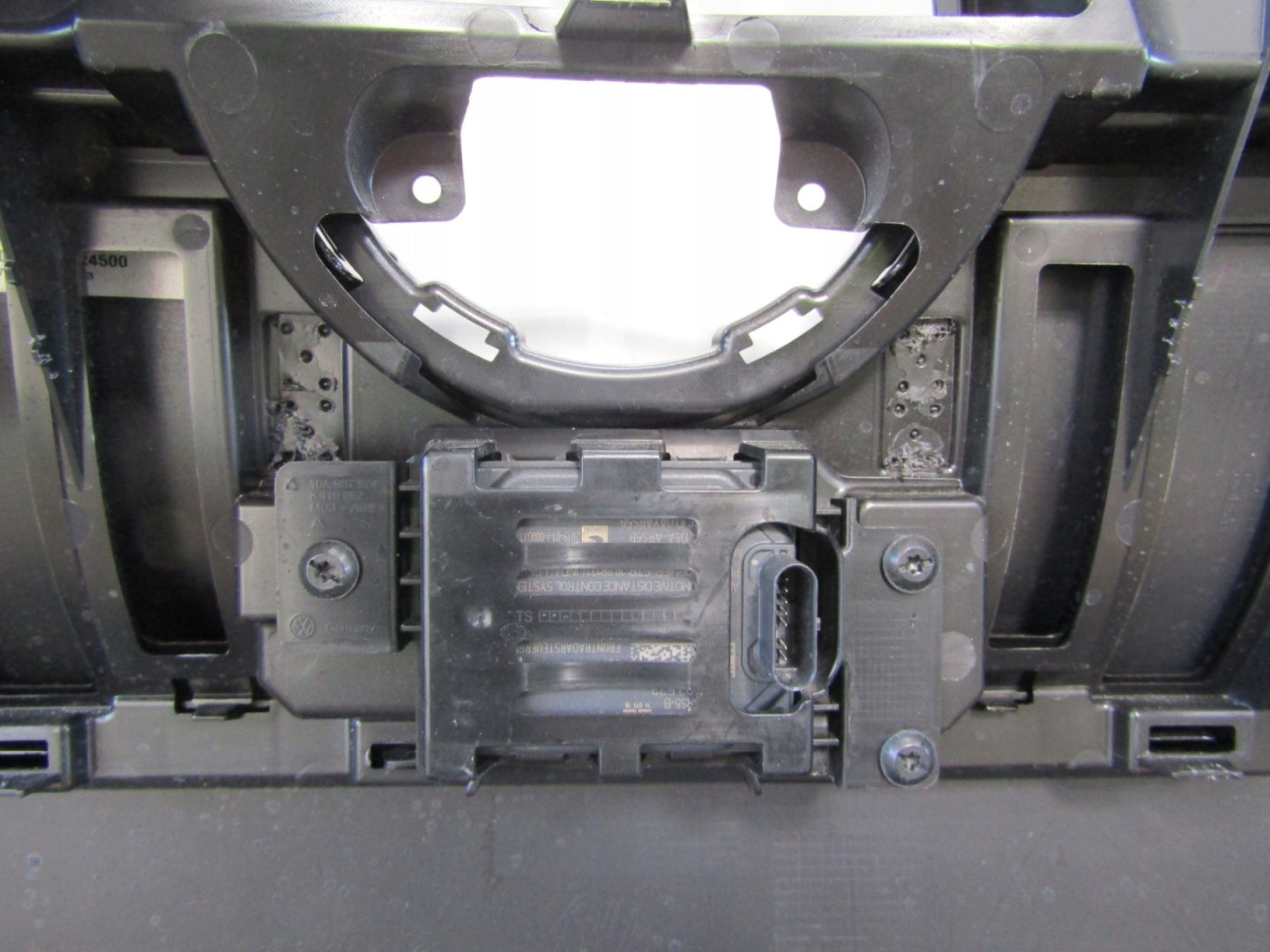 Front Bumper for VW ID.4 11A 2020- with Radar