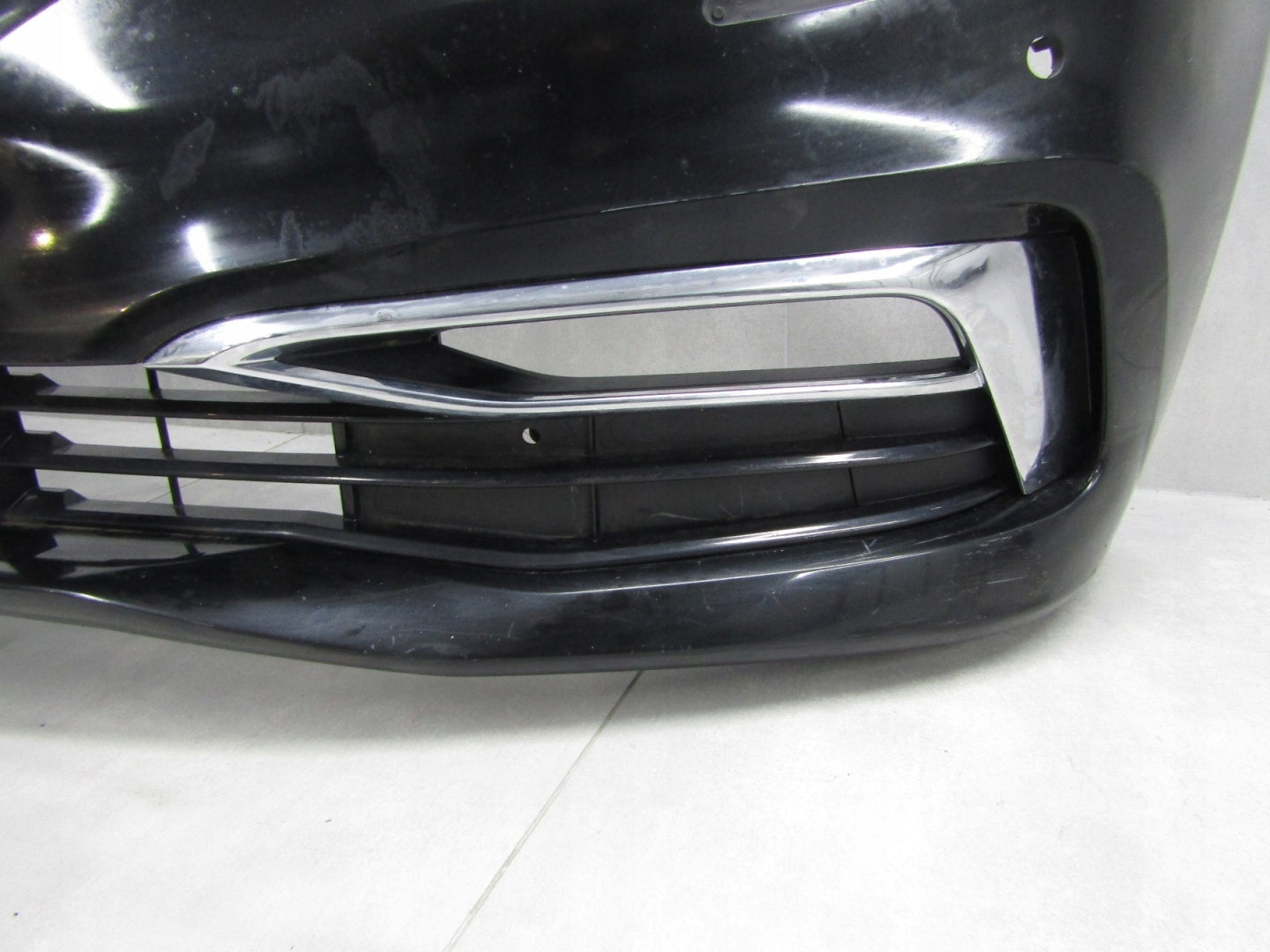 Front Bumper for BMW 5 G30 G31 Luxury Line 17-20 (+ roller blind)