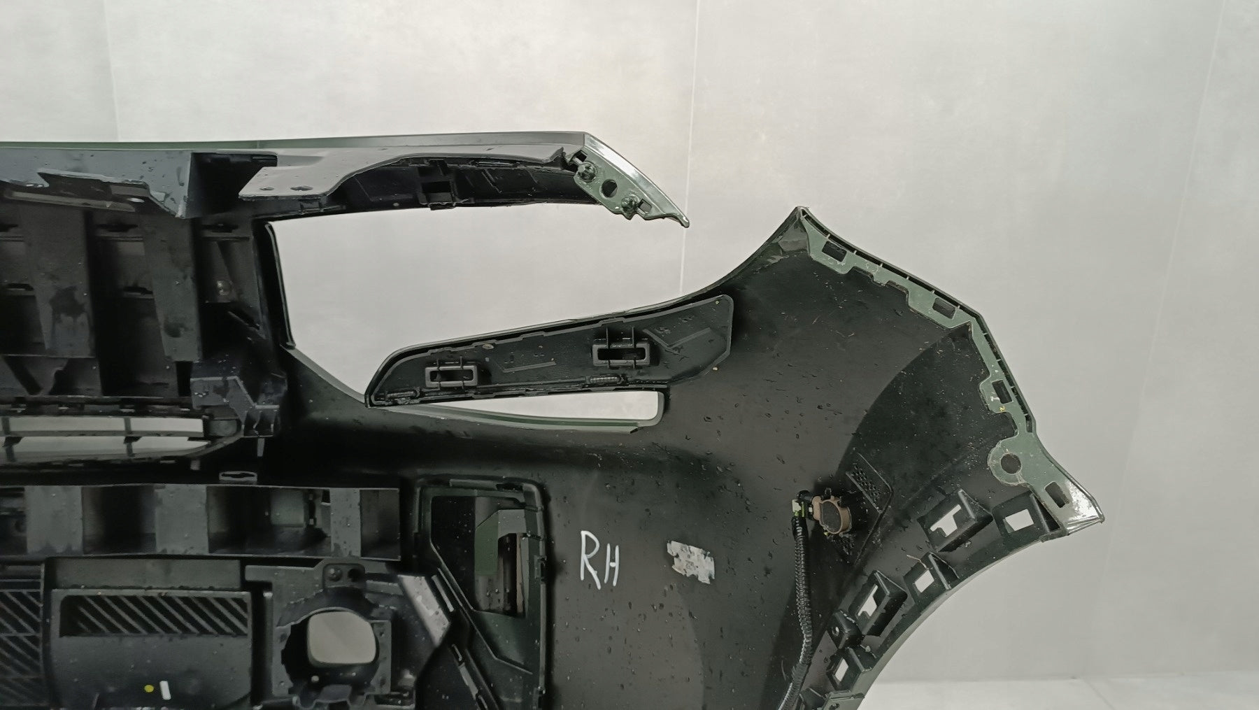 Front Bumper for Citroen C3 e-C3 Aircross II 24- / with wiring harness + PDC