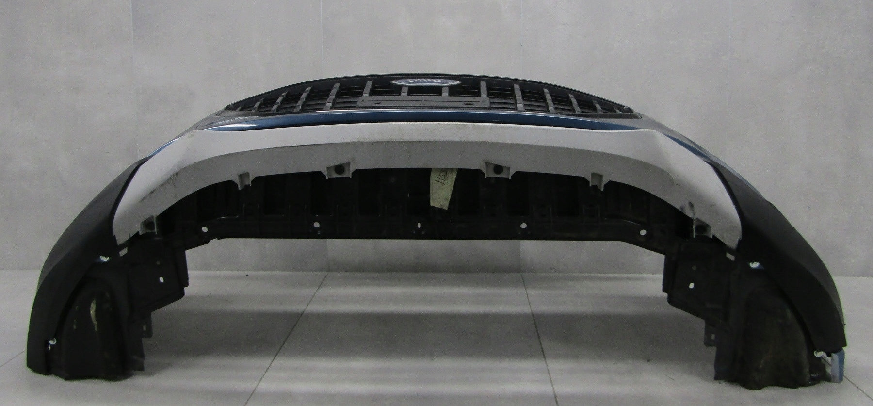 Ford Focus Mk4 IV Active Front Bumper 22- (+ 6PDC + Wiring Harness)