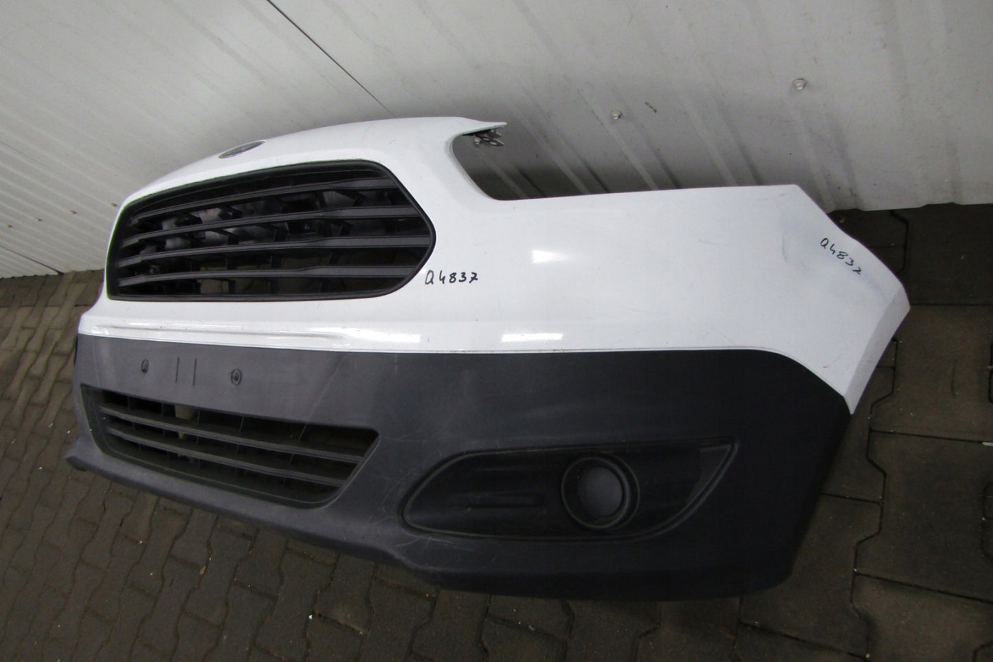 Front Bumper Ford Transit Courier 14-17