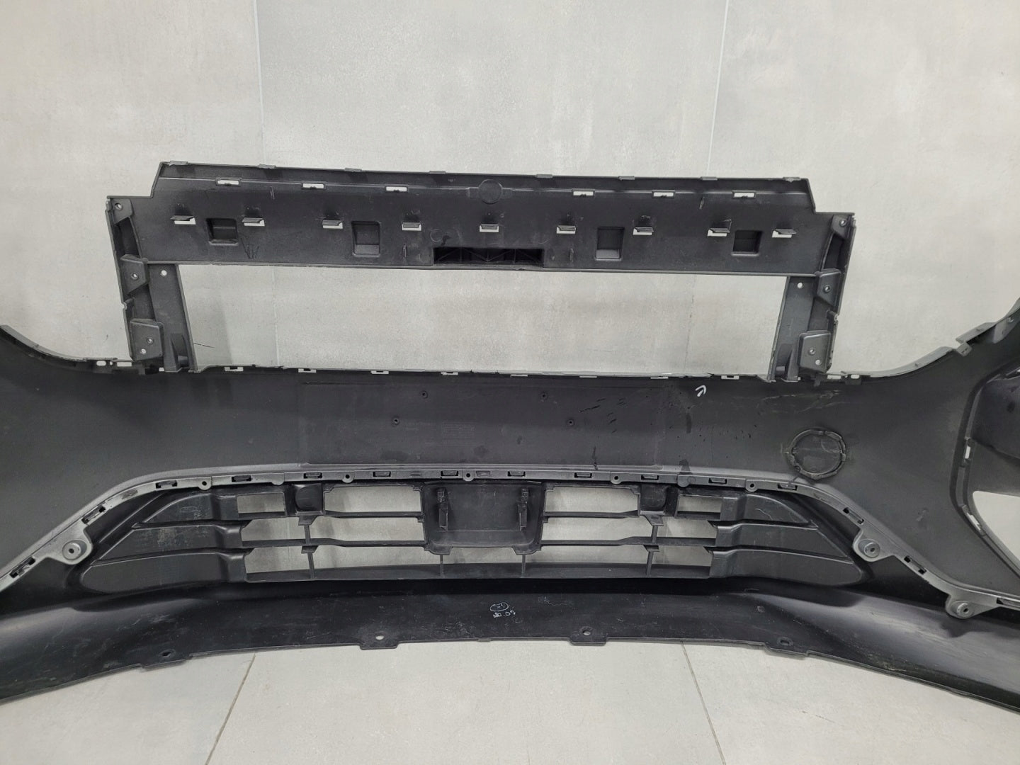 Front Bumper Ford Transit Courier Mk3 2023-