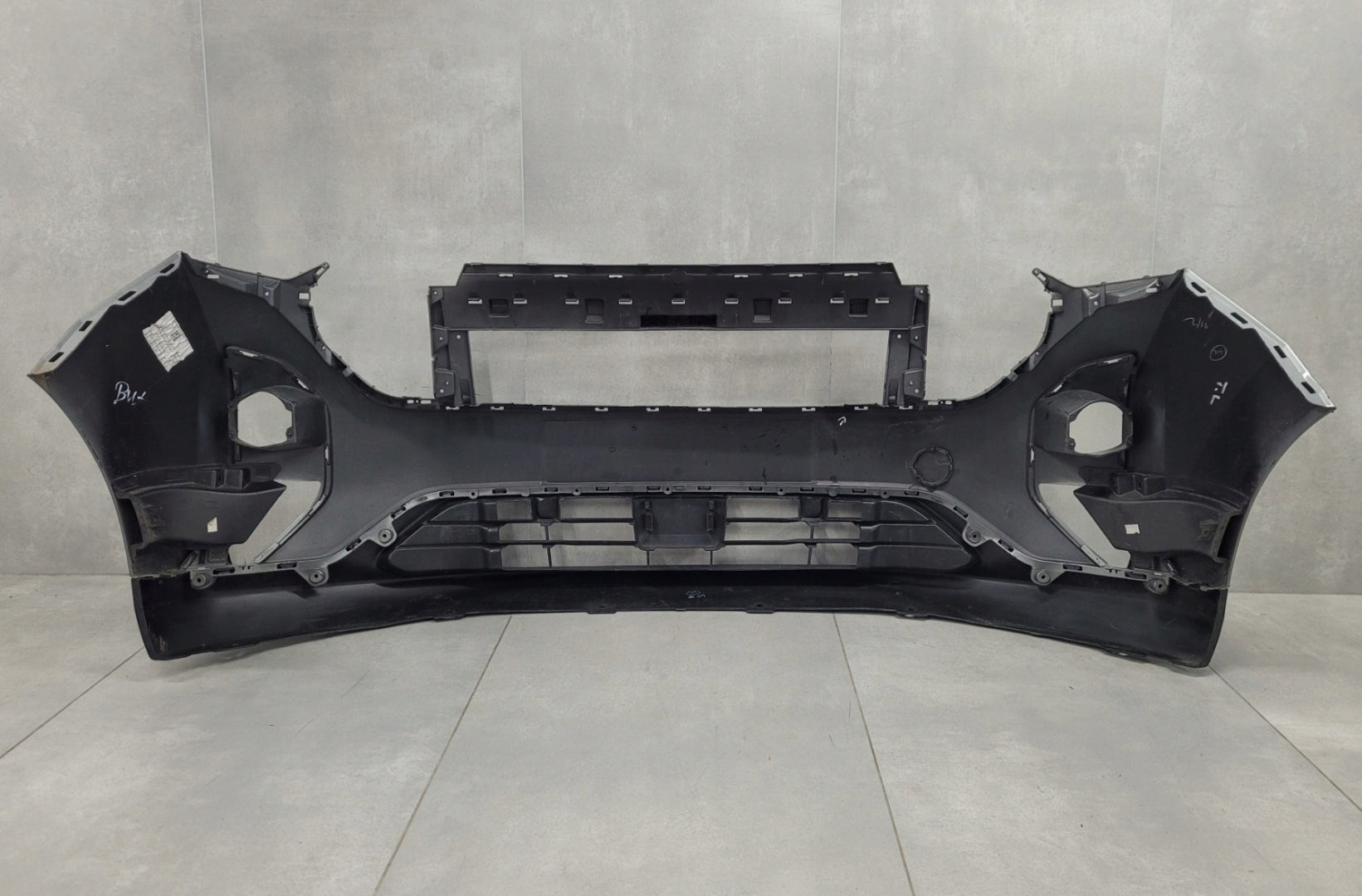 Front Bumper Ford Transit Courier Mk3 2023-