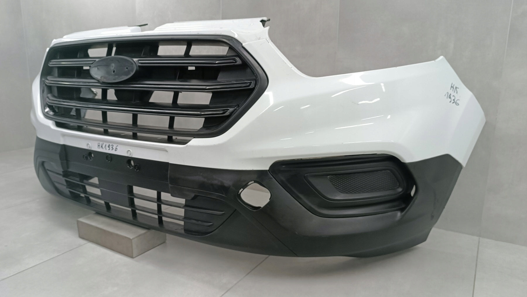 Ford Transit Custom Front Bumper Lift 17-22