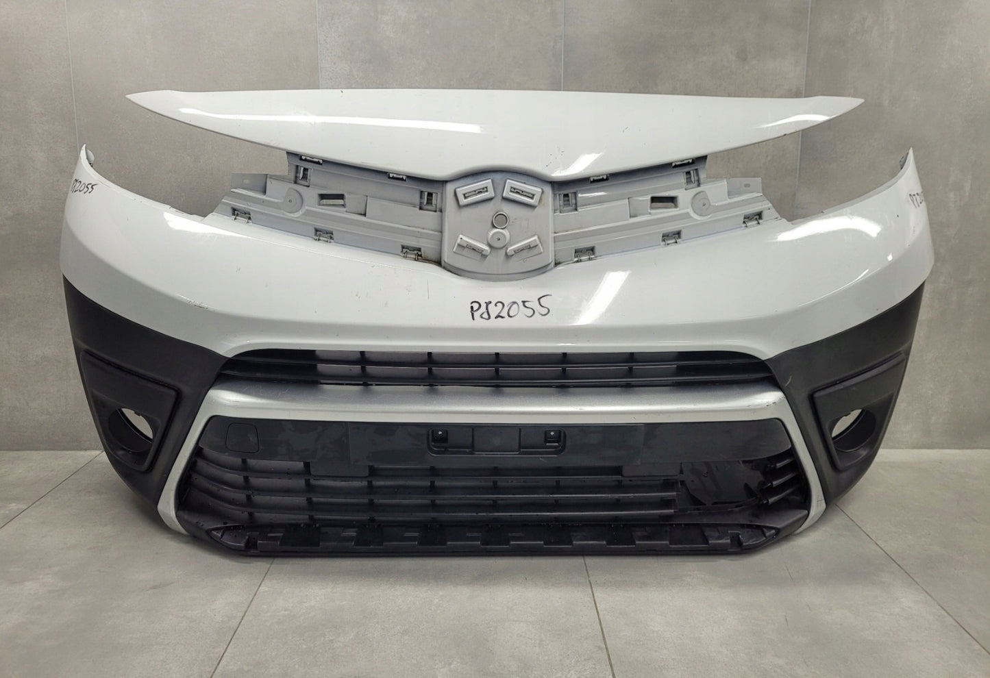 Toyota ProAce 2 II Front Bumper 2016-