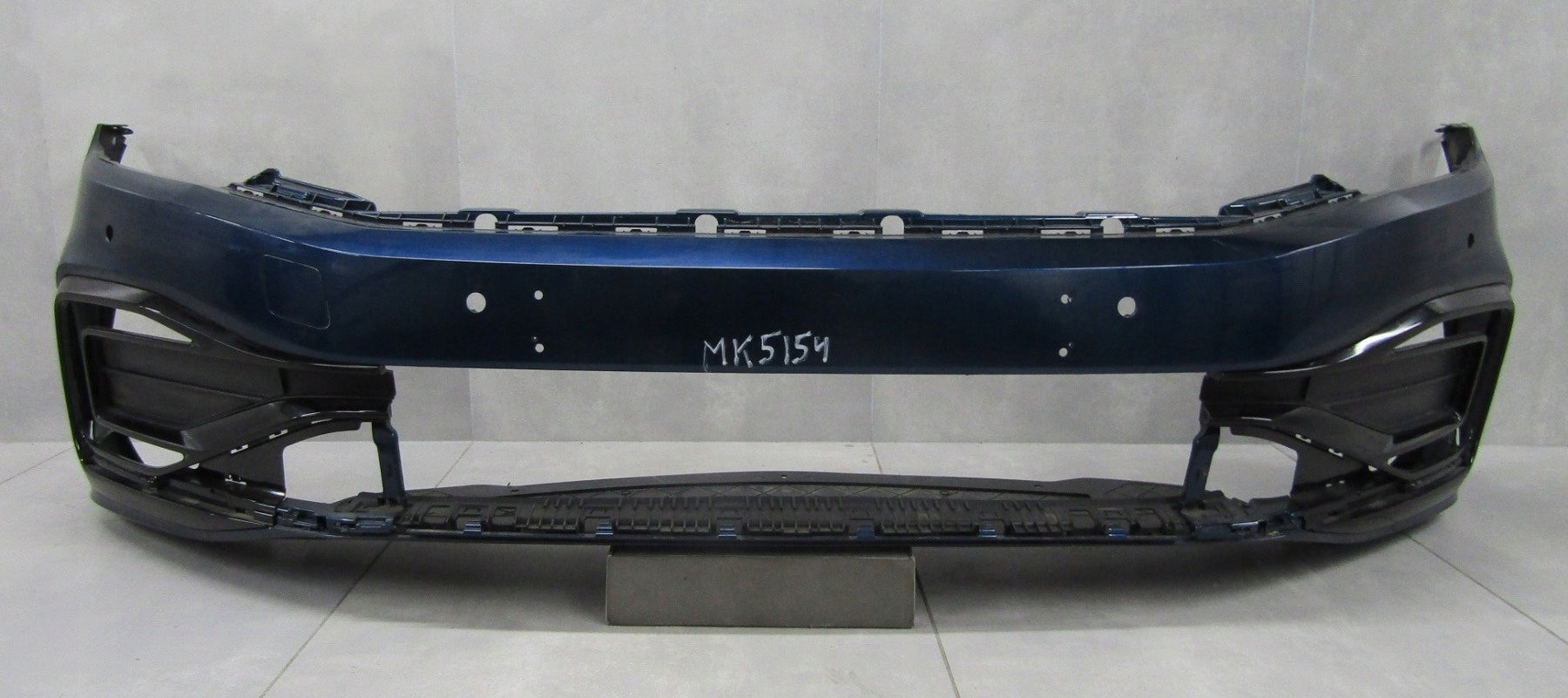 Front Bumper for Volkswagen VW Passat B8 GTE LIFT 2019-2023 (+ Floor)