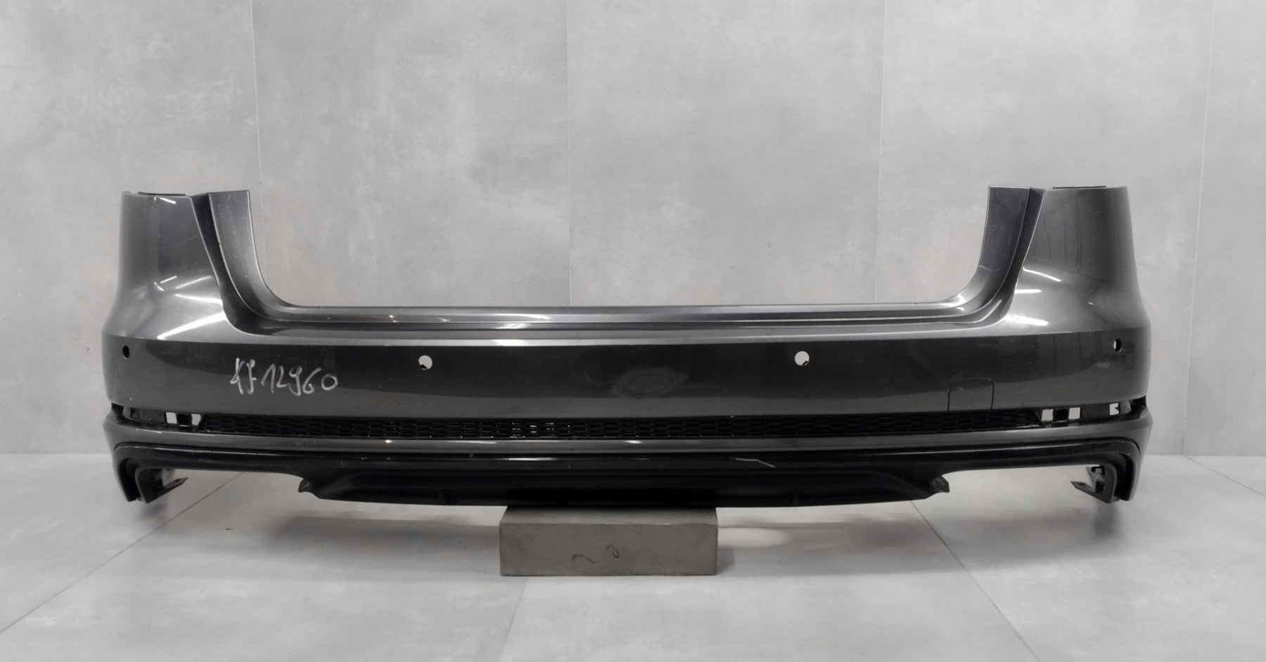 AUDI A4 B9 8W9 S-LINE KOMBI Rear Bumper 15-