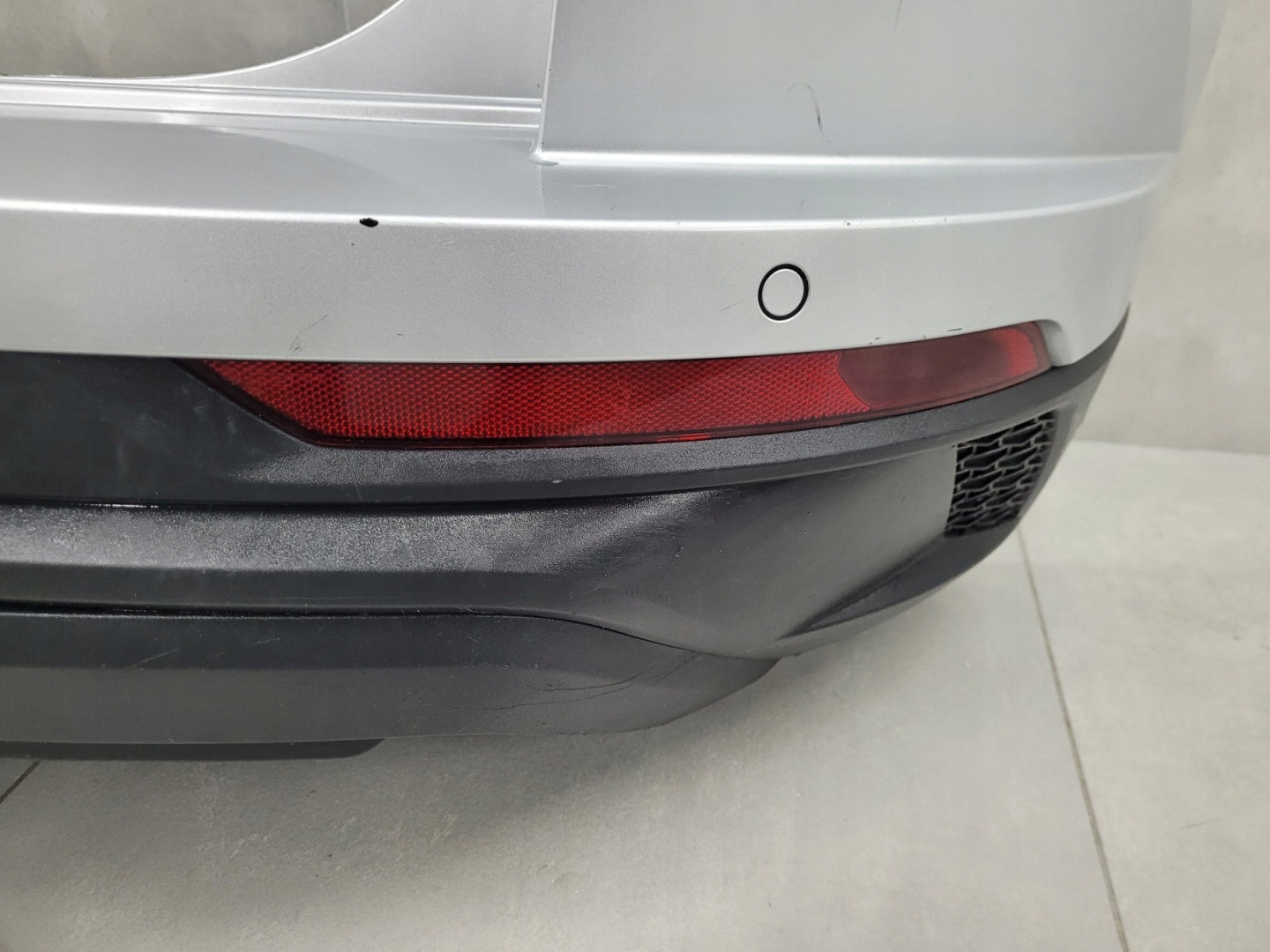 Skoda Karoq Rear Bumper 57A Facelift 21- (4 PDC + Wiring Harness)