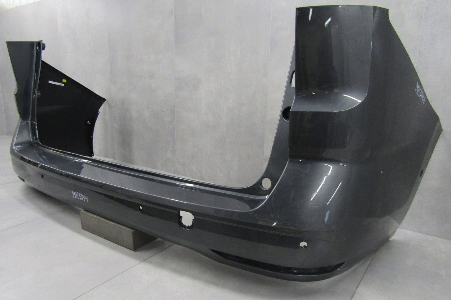 Rear Bumper Volkswagen VW Multivan T7 7T0 21-
