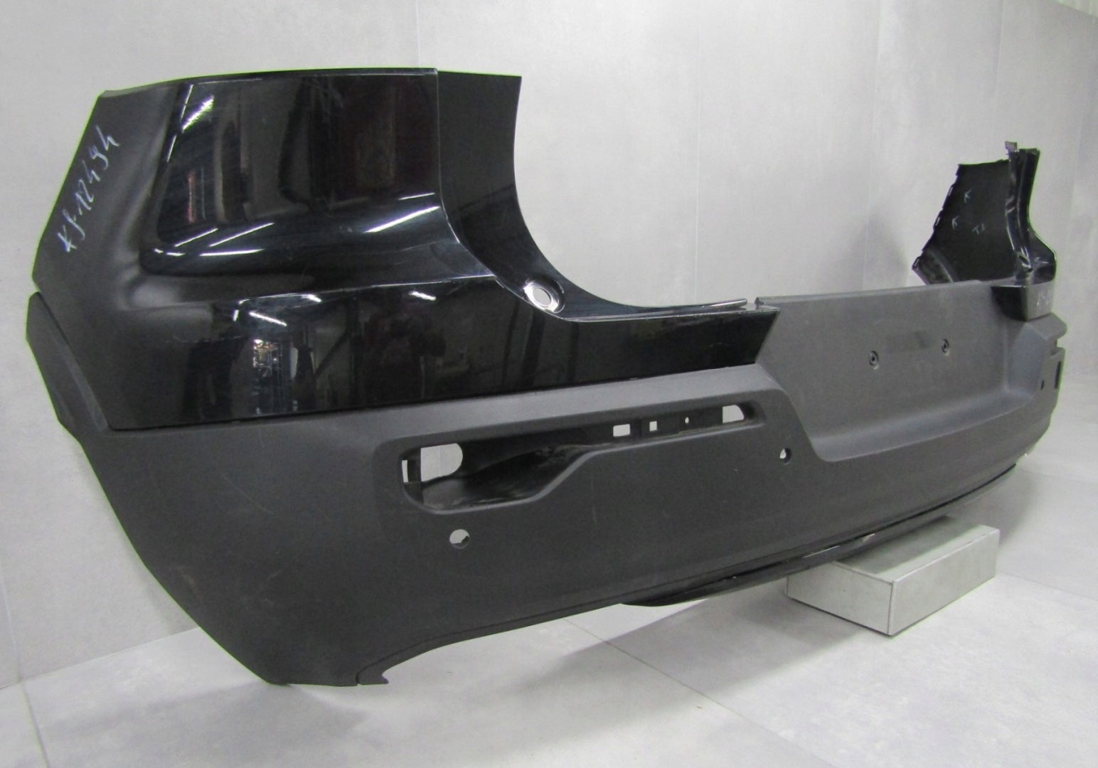 Rear Bumper Volvo XC40 R-DESIGN 2017-