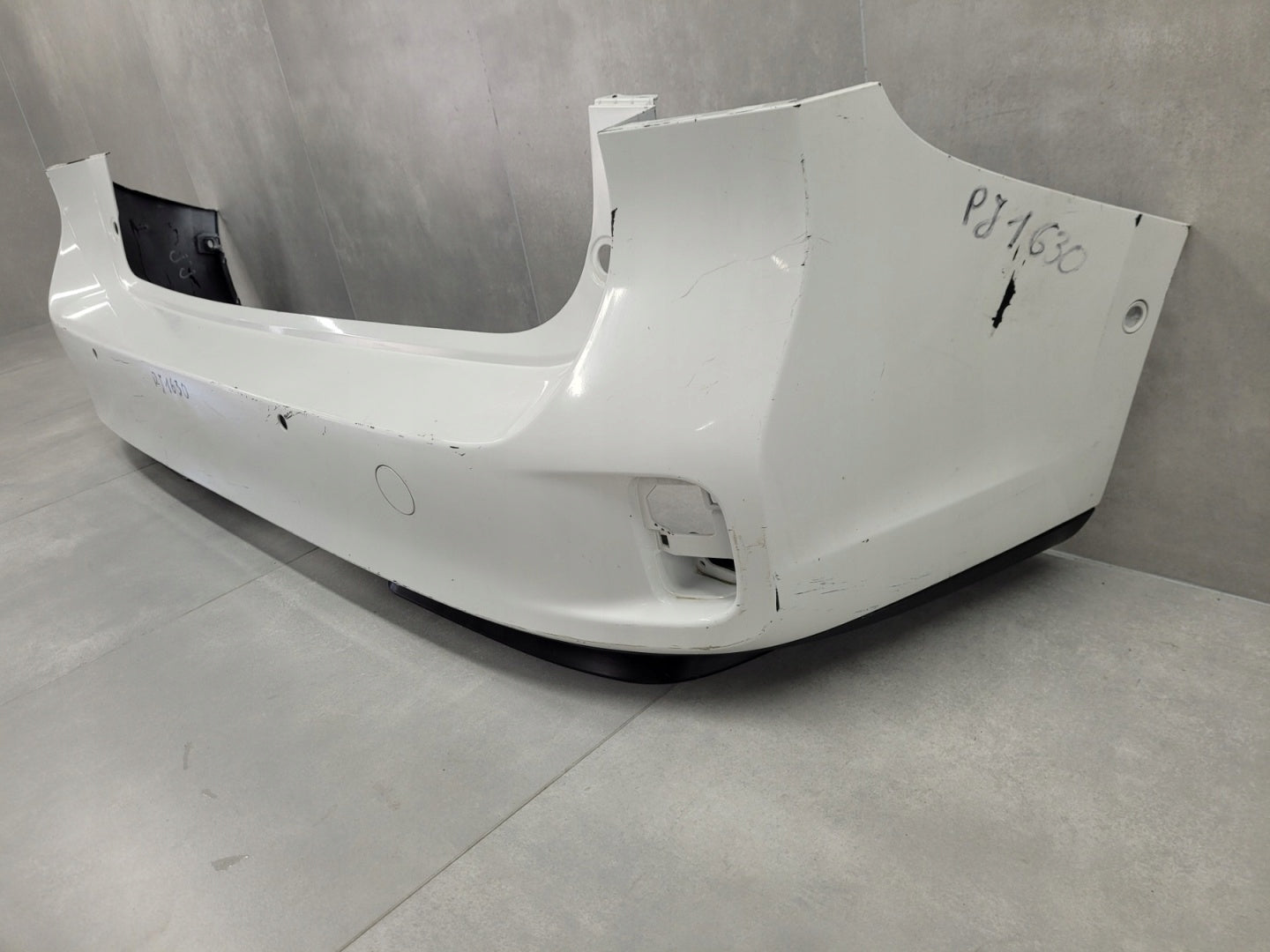 Vw Volkswagen ID BUZZ 1T3 22- Rear Bumper