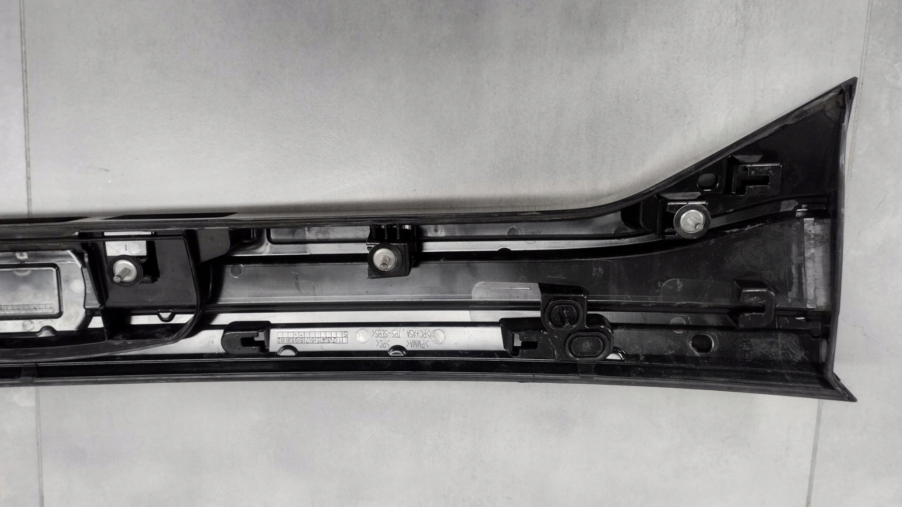 REAR TAILGATE LIGHT FOR VW T-CROSS 2GM 2GM827577