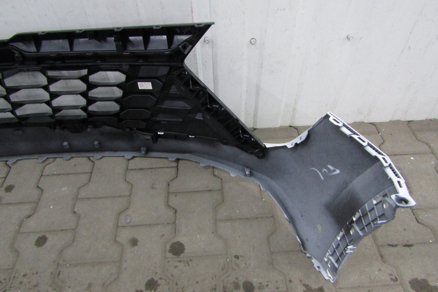 Front Bumper Grille KIA SPORTAGE V