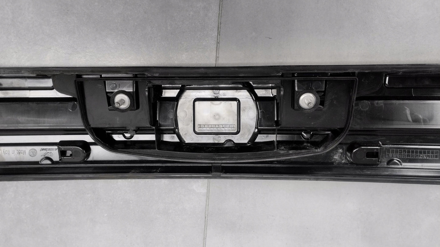 REAR TAILGATE LIGHT FOR VW T-CROSS 2GM 2GM827577