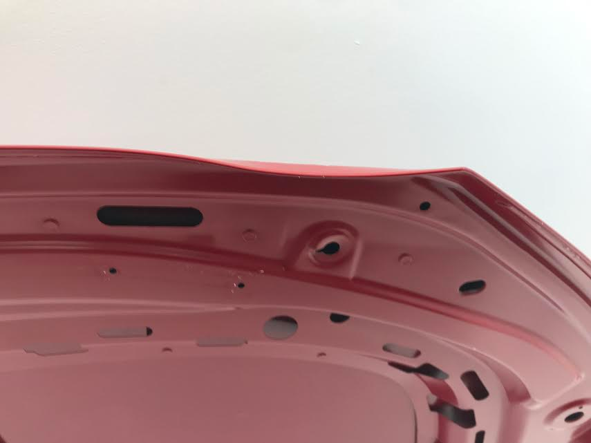 Volkswagen Touran, Caddy  2010 - 2015 Bonnet 1T0823155  ( with defect )