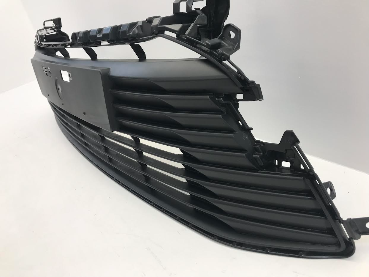TOYOTA Corolla saloon E210 E21 2019-2023 Front Bumper Lower Grille 5311202B50
