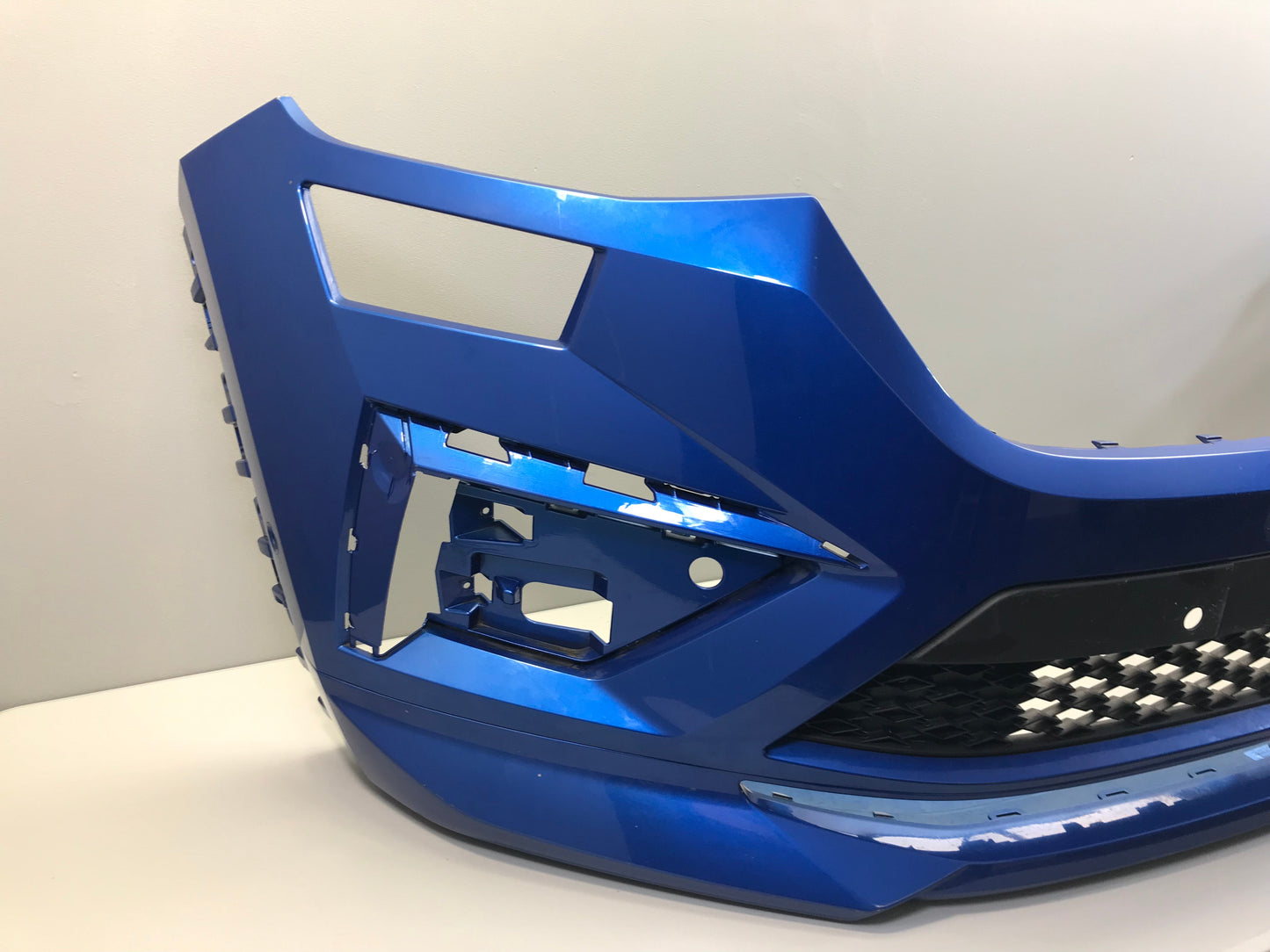 Skoda Kodiaq VRS  RS  2022 Front Bumper OEM: 3200101144