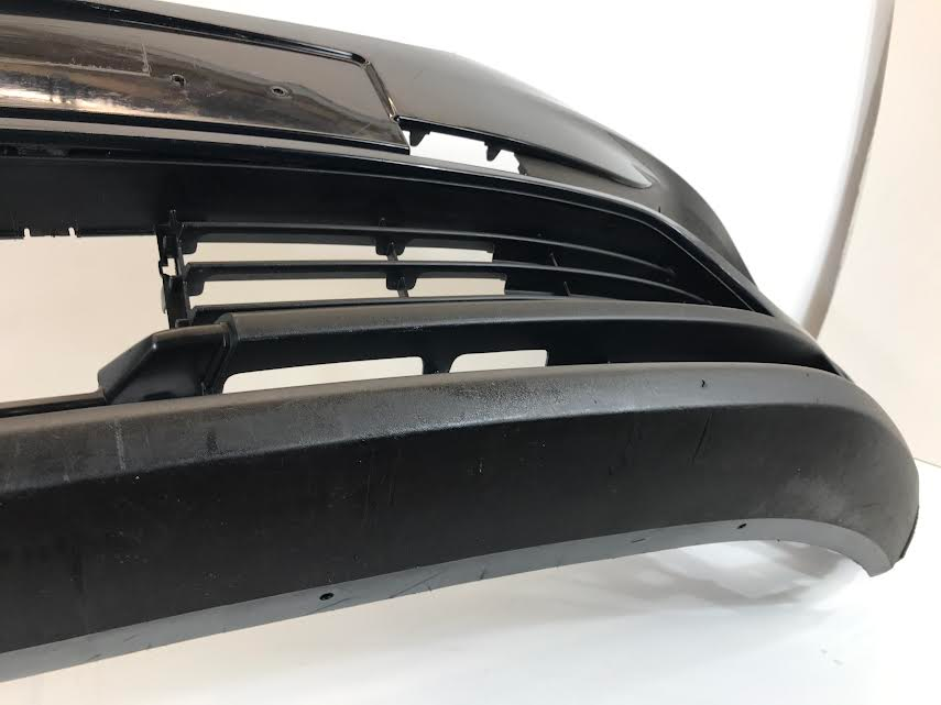 Vauxhall | Opel Grandland X 2017- Genuine Used Front Bumper YP00024277