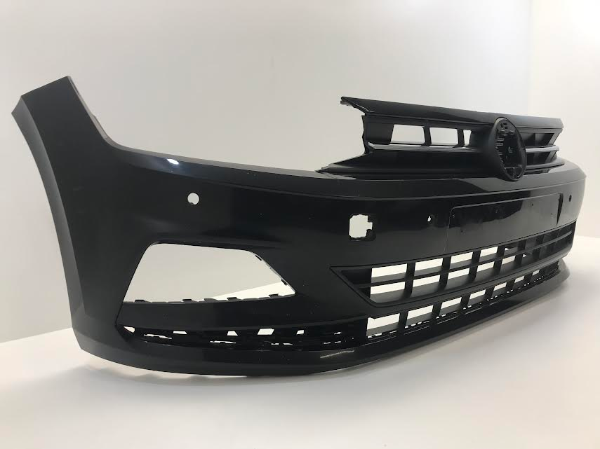 Volkswagen Polo H.B 2018-2021 Front Bumper Genuine Used OEM: 2G0807221